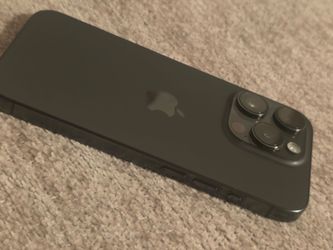 iPhone 15 Pro UNLOCKED