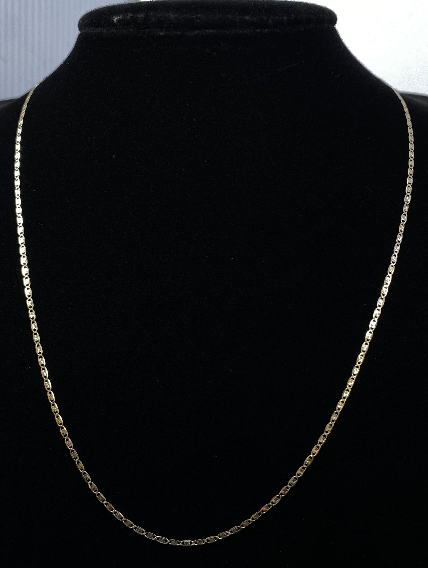 $200 Three Tone Gold Valentino Chain Necklace