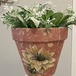 New Hand Made Flower Pot