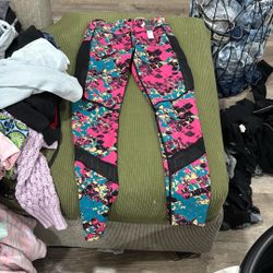 Chicos Pants 