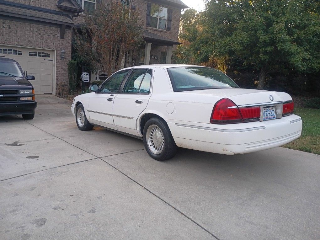 1998 Mercury Grand Marquis