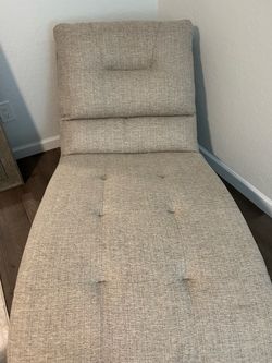New Chaise Lounger