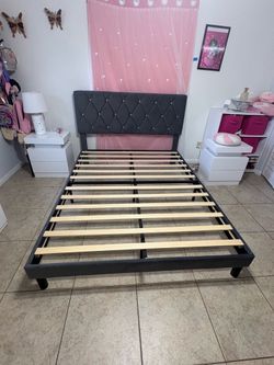 Cama queen