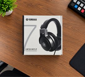 Yamaha HPH-MT7 High-End Professional Studio Headphones