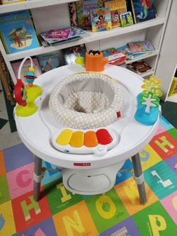 Skip Hop Activity Center