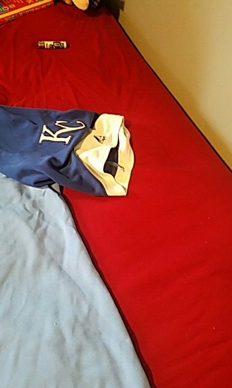 Royals jersey!! 2XL