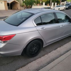(08) Honda Accord, Clean Title, Smogged, 4 Cylinder Gas Saver, Low Miles, Runs And Drives Great 