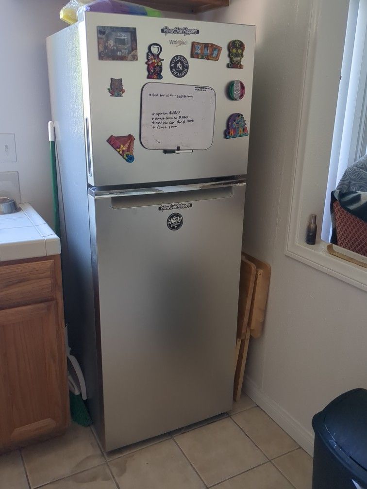Whirlpool Refrigerator