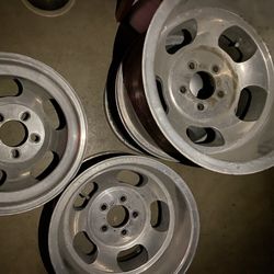 14” Aluminum wheels