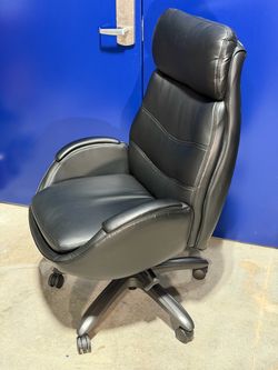 #292 Thomasville Lamont Big Office Leather Chair Black