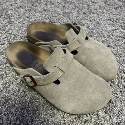 Birkenstocks Size 5 