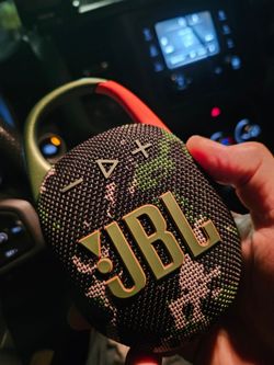 JBL Clip 5 Camo