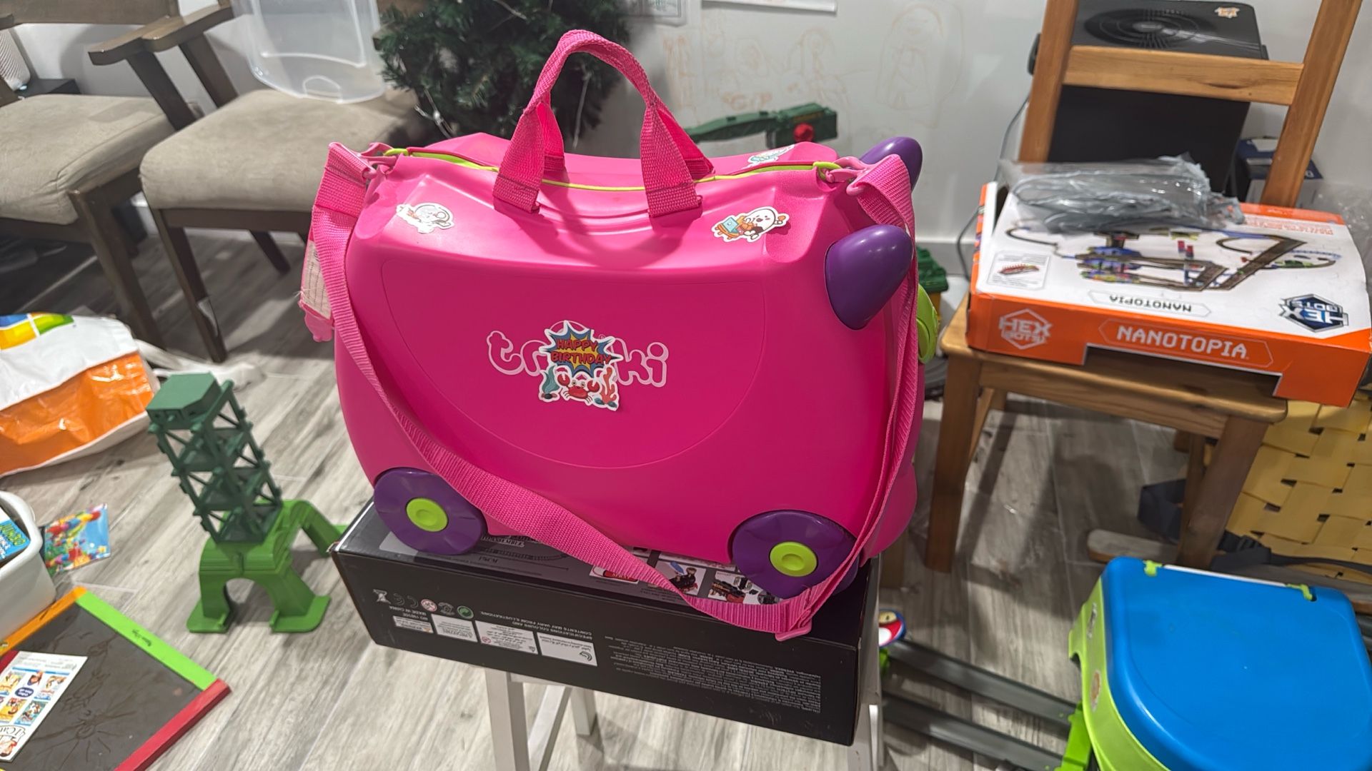 trunki ride on luggage