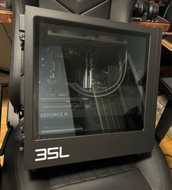 HP Omen Gaming PC RTX 5080, i7 14700, 32gb DDR5