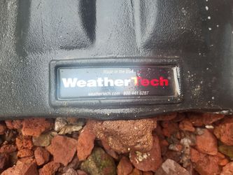 Used weather tech pick up rubber bed floor protector