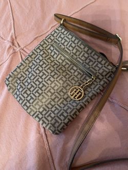 Tommy Hilfiger Crossbody