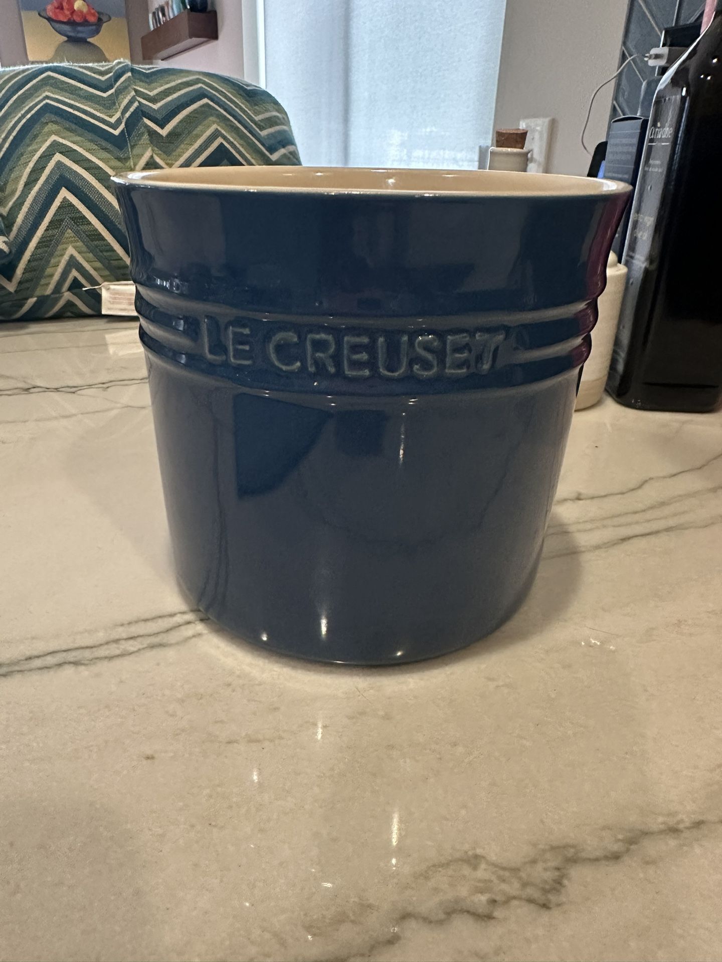 Large Le Creuset Utensil Crock