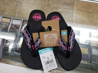 Reef Sandy Women's Flip Flops