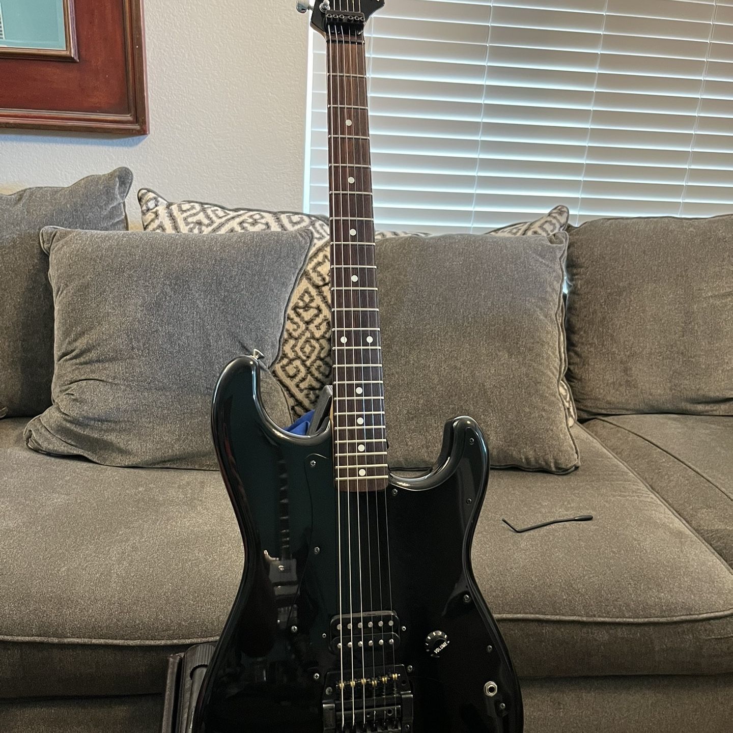 Vintage 1985 Fender Squier Stratocaster MIJ Black
