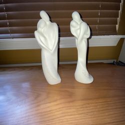 Wedding statue duo set | price is negotiable |