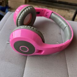 Bluetooth headphones