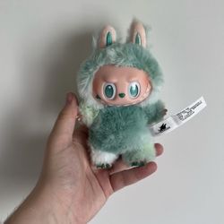 BIG INTO ENERGY LABUBU // SERENITY 