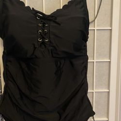 Women swimsuit size 14