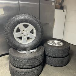 Jeep Wrangler Wheels And 33x12.5 Toyo Open Country AT’s 