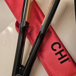 CHI G2 Digital Flat Iron, Straightening Hairstyling Iron For Smooth, Silky Hair, Titanium Infused Ceramic 1" Plates 