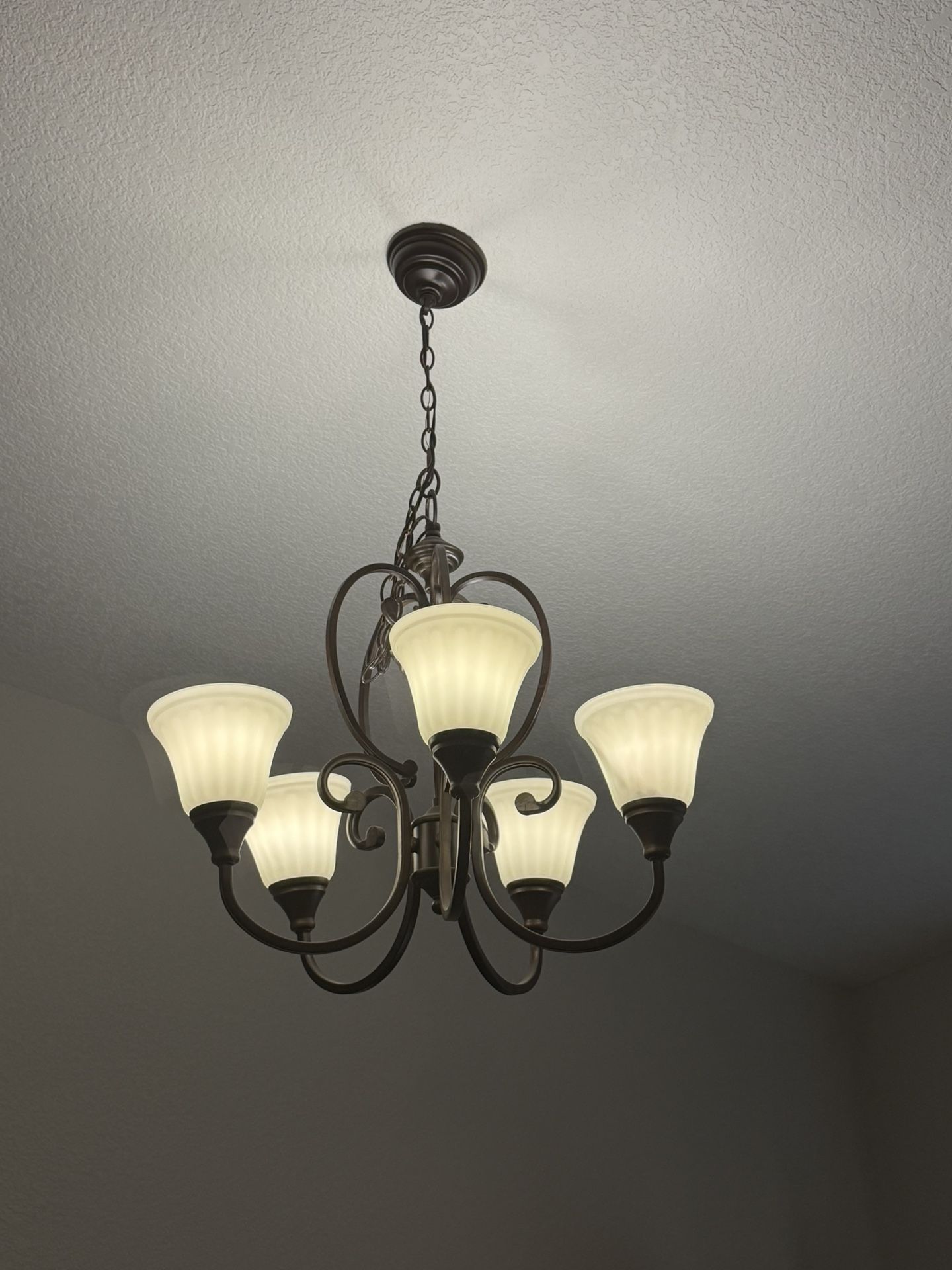 3 Chandelier’s And 3 Ceiling Fans