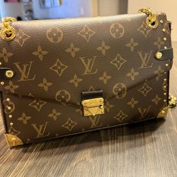 Louis Vuitton  Bag