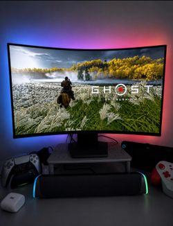 LG ultragear 32” curved monitor & soundbar