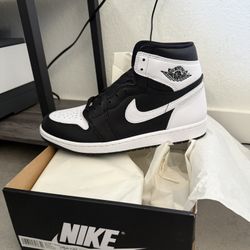 Retro Jordan 1 “Black & White” Sz 9.5 Mens