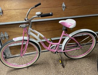 Classic Vintage Schwinn Womens Pink 26 inch Beach Cruiser Front Suspension