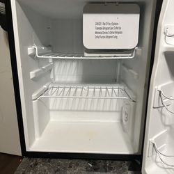 Mini fridge