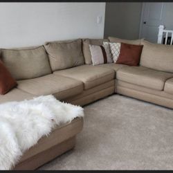 Large Sectional Sofa Couch with Chaise 