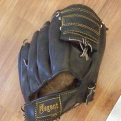 Regent 76 LH Grip Tite Pocket Ball Snag Baseball Leather Glove 