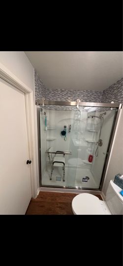 Shower enclosure