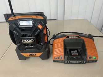 Rigid Jobsite Radio R84084 X4 MP3 AM FM R840093 Charger only No