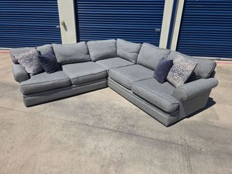 Cindy Crawford Sectional (10x10)  Delivery Available