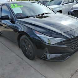 2022 Hyundai Elantra Sel 