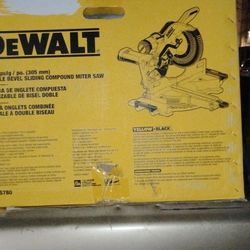 DeWalt 12" Miter Saw Double Bevel XPS