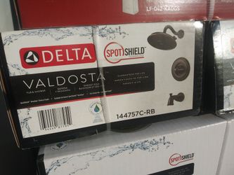Delta Valdosta shower/tub faucet/valve