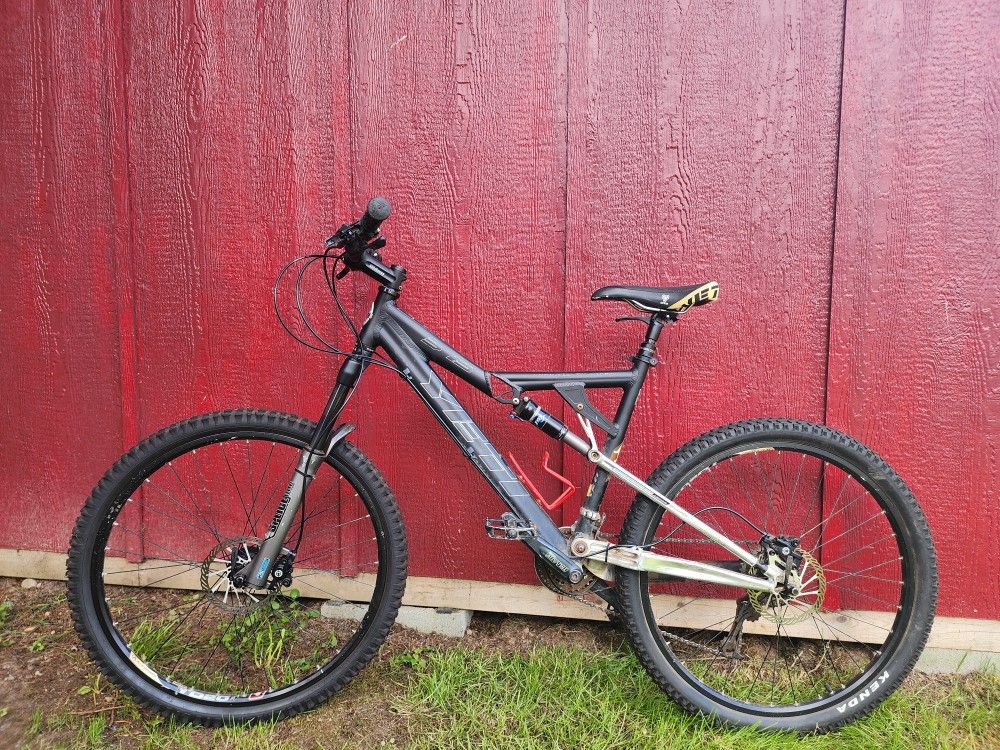 Yeti 575 Mountain Bike
