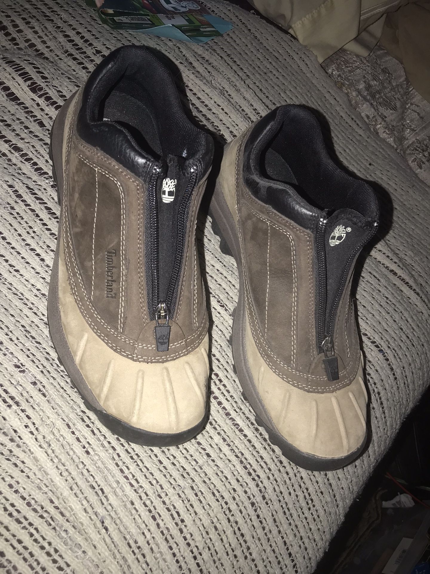 Lnew Timberland Slip On Leather Shoes Size 9M Very Nice Only $40 Firm