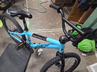 Kids SE Bronco racing BMX Bike