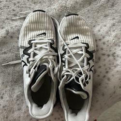 Basketball Shoes 