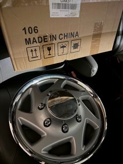 Ford econoline hub caps new