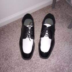 After Six Dress Shoes Size 11+Black & White 