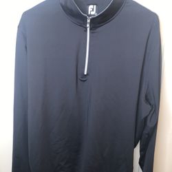 Men’s Footjoy 1/2 Zip Pullover!!